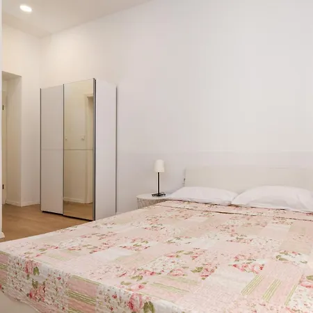 Damba 2 Apartment