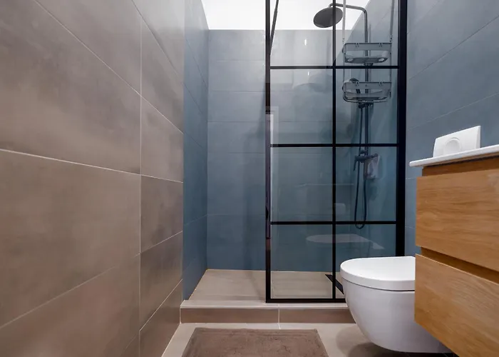 アパート Damba 2 *